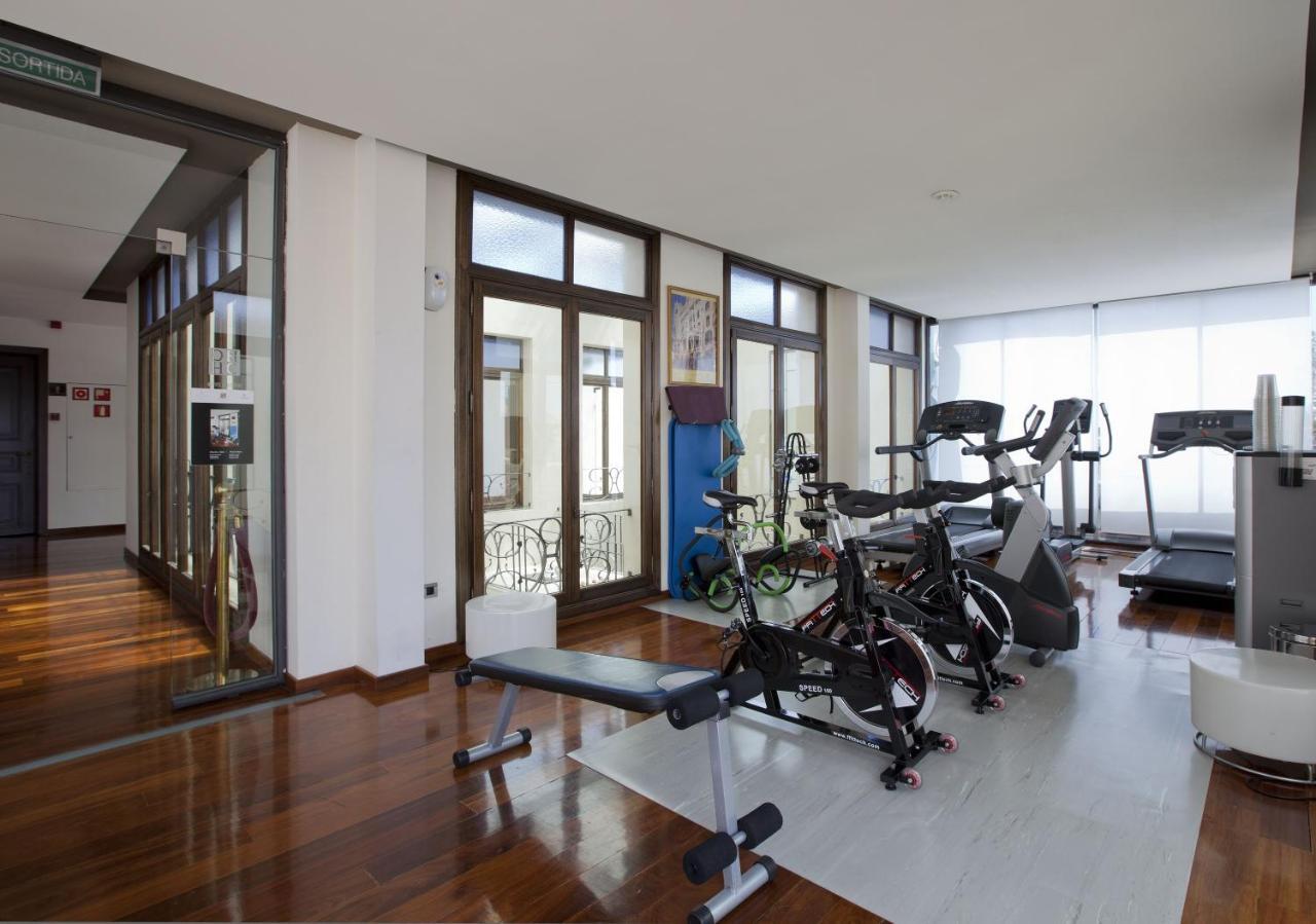 Suites Center Барселона Экстерьер фото